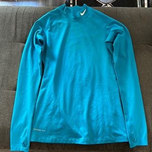 EUC NIKE COMBAT long sleeve